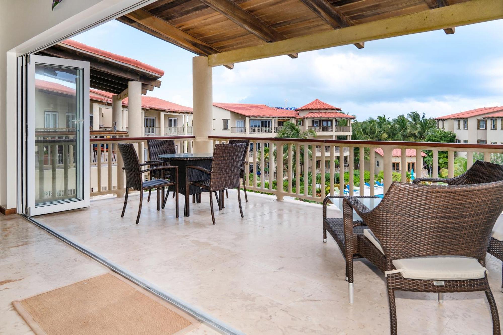 Residences At Barrier Reef 4C Oceanview 2 Bedroom By Stay Floreo San Pedro  Exterior photo
