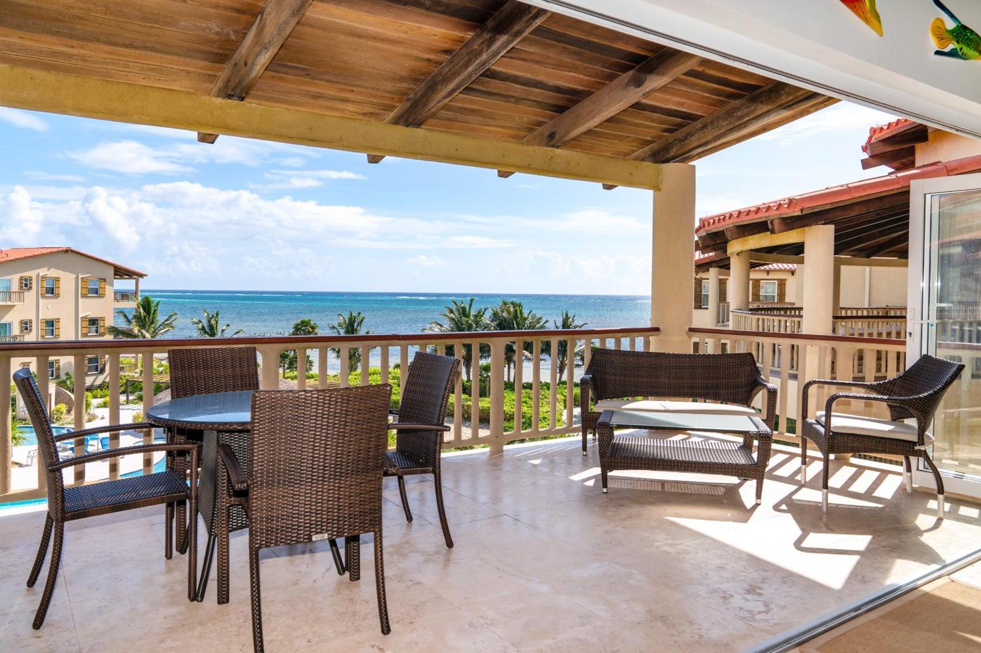 Residences At Barrier Reef 4C Oceanview 2 Bedroom By Stay Floreo San Pedro  Exterior photo