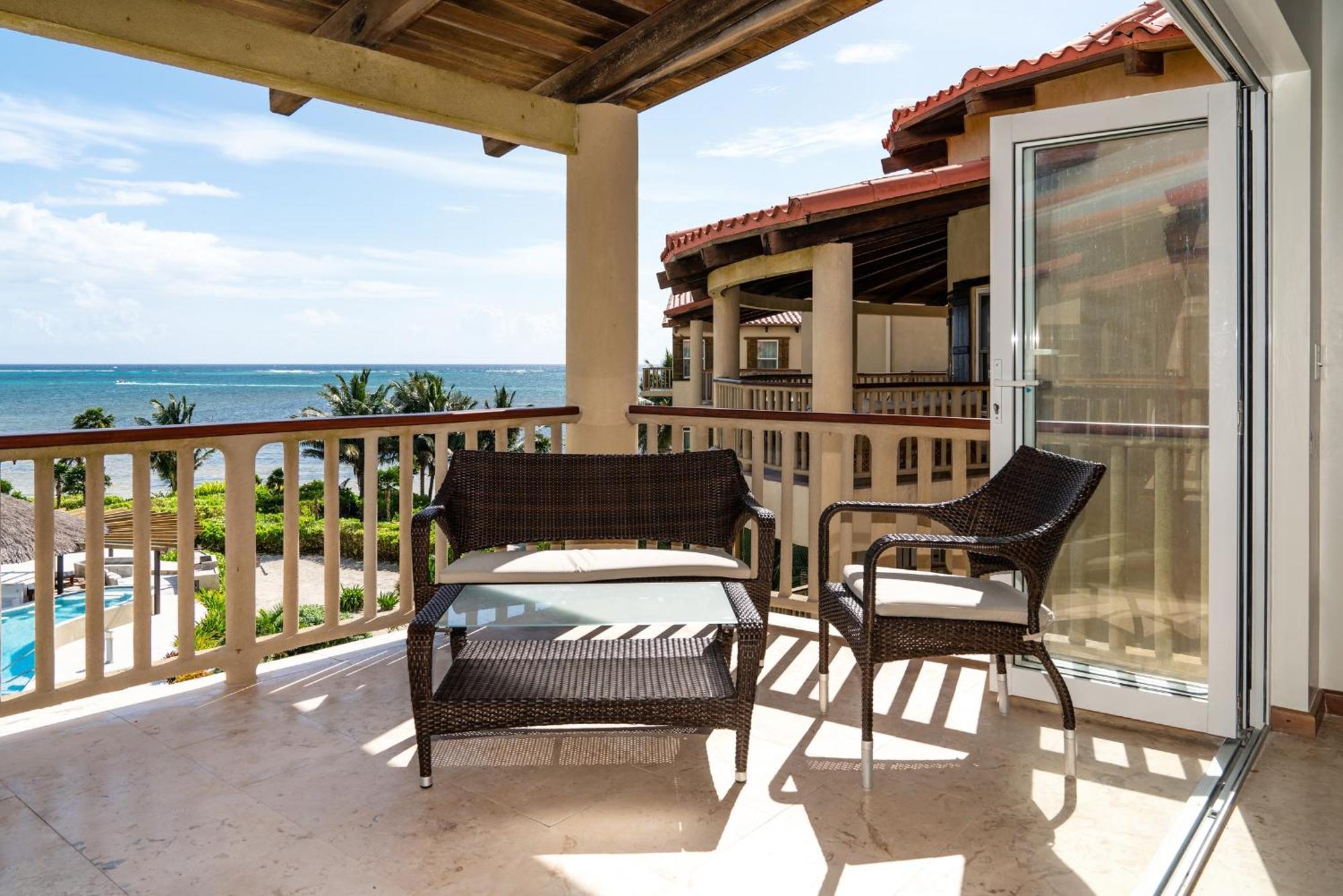 Residences At Barrier Reef 4C Oceanview 2 Bedroom By Stay Floreo San Pedro  Exterior photo