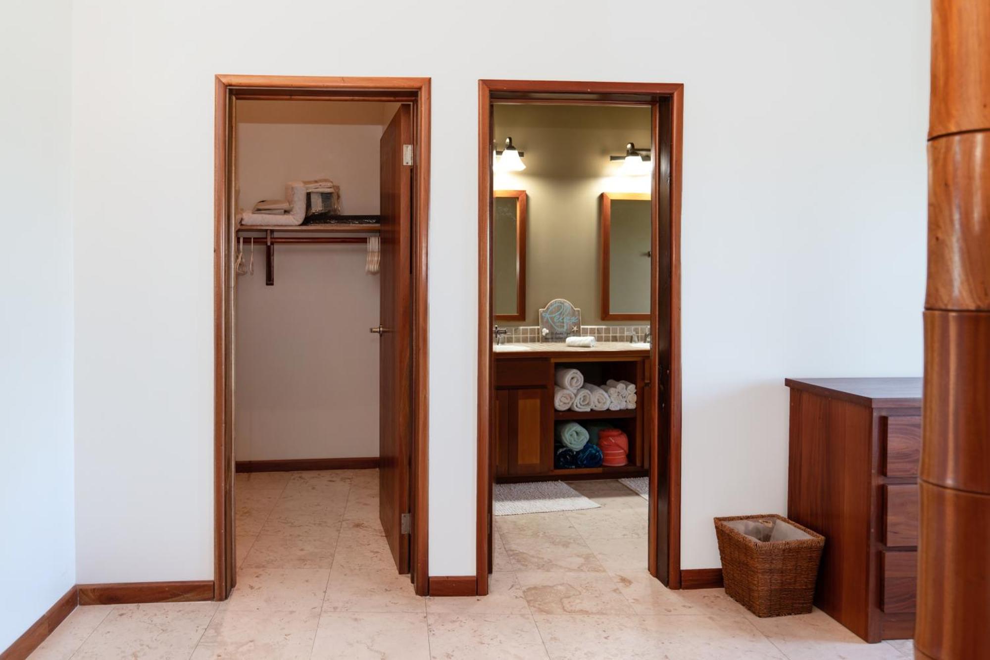 Residences At Barrier Reef 4C Oceanview 2 Bedroom By Stay Floreo San Pedro  Exterior photo